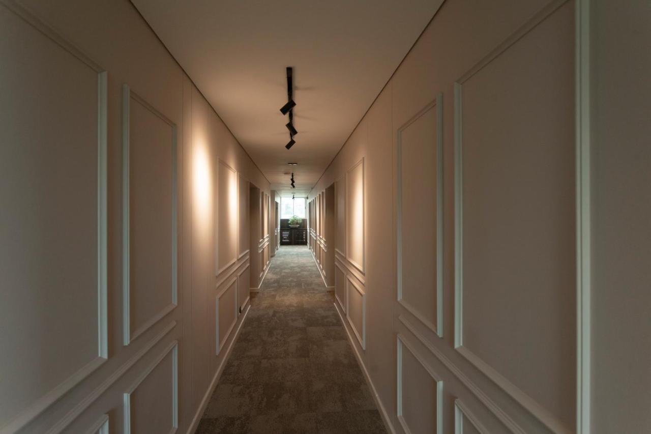 1616 Hotel ميديلين المظهر الخارجي الصورة