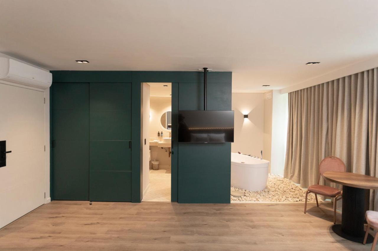 1616 Hotel ميديلين المظهر الخارجي الصورة
