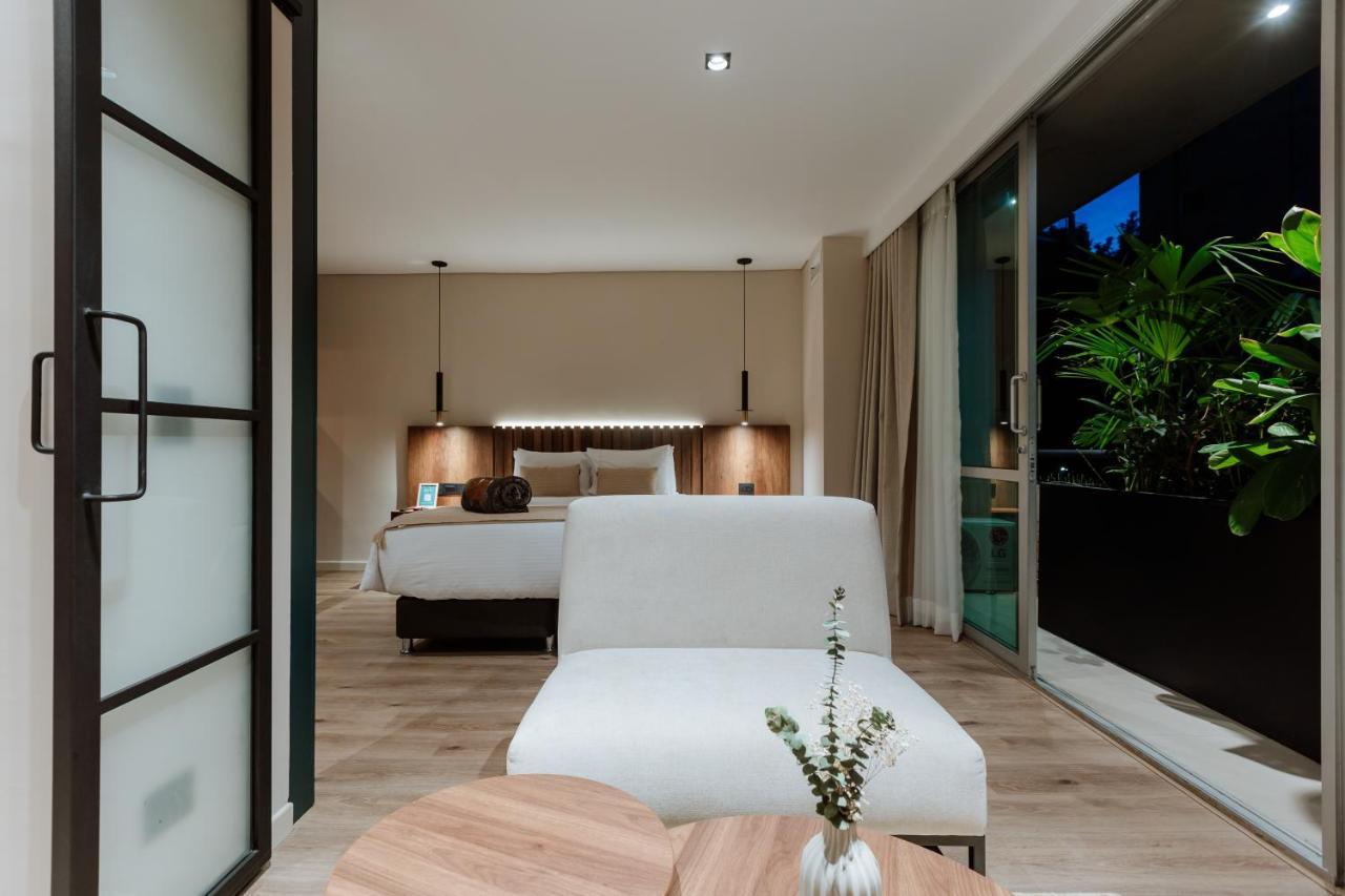 1616 Hotel ميديلين المظهر الخارجي الصورة
