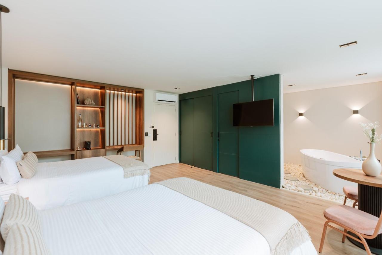 1616 Hotel ميديلين المظهر الخارجي الصورة