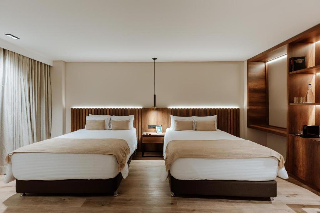 1616 Hotel ميديلين المظهر الخارجي الصورة